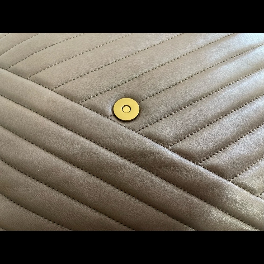 Authentic Tory burch Kira bag - Picture 14 of 16